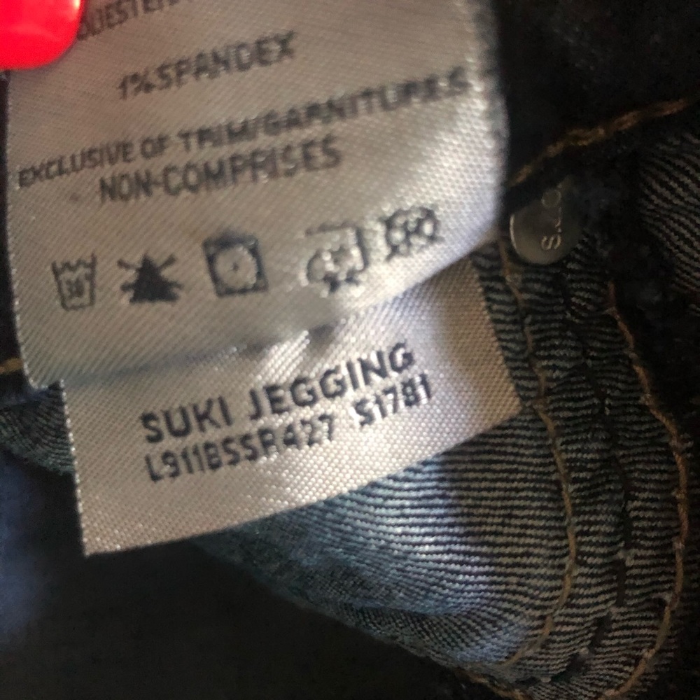 Silver Suki Jegging medium wash jeans size  24 - Picture 8 of 8